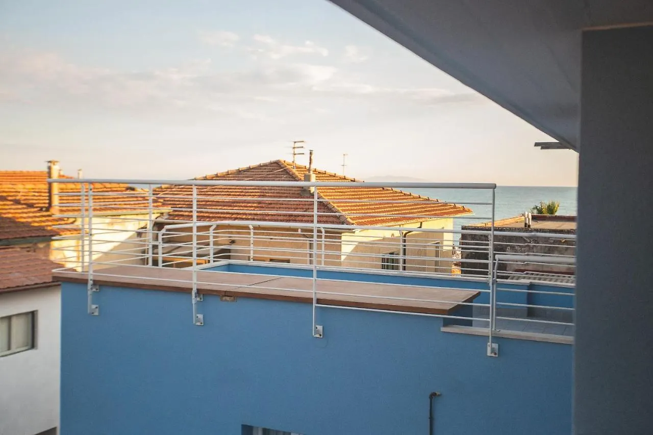 Via Siena 4 - Suites & Rooms Marina di Cecina Italy