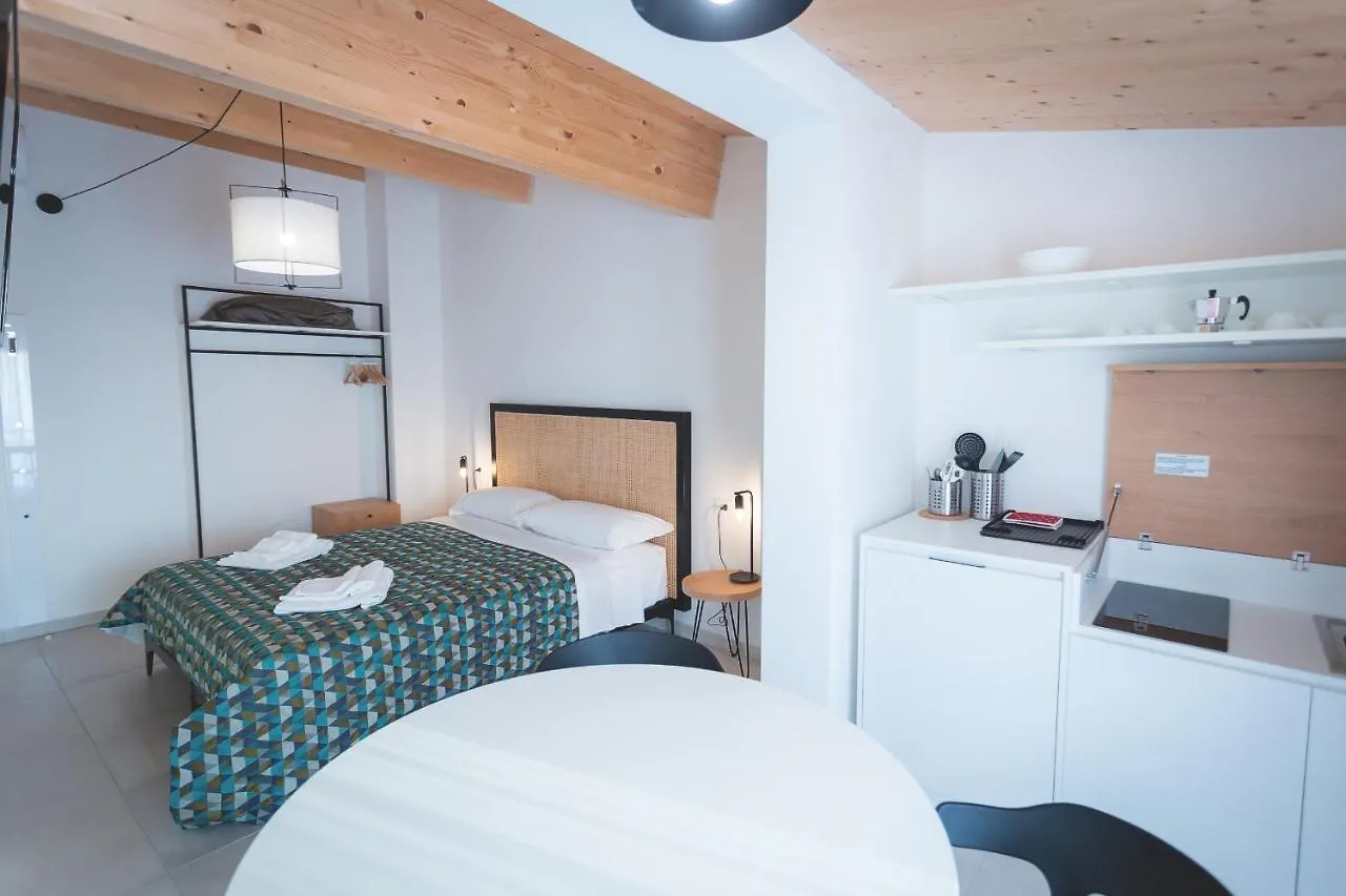 Via Siena 4 - Suites & Rooms Marina di Cecina 0*,